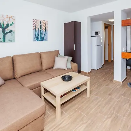 Golden Teguise Apartment