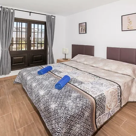 Golden Teguise * Коста-Тегисе